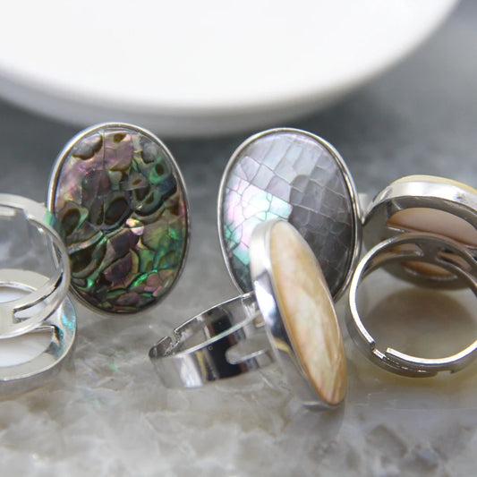 Luckacco Natural Beautiful Abalone Shell Adjustable Rings, Pearl Classic Round Shape Rings,Finger Rings Reiki Heal Geode Rings Jewelry