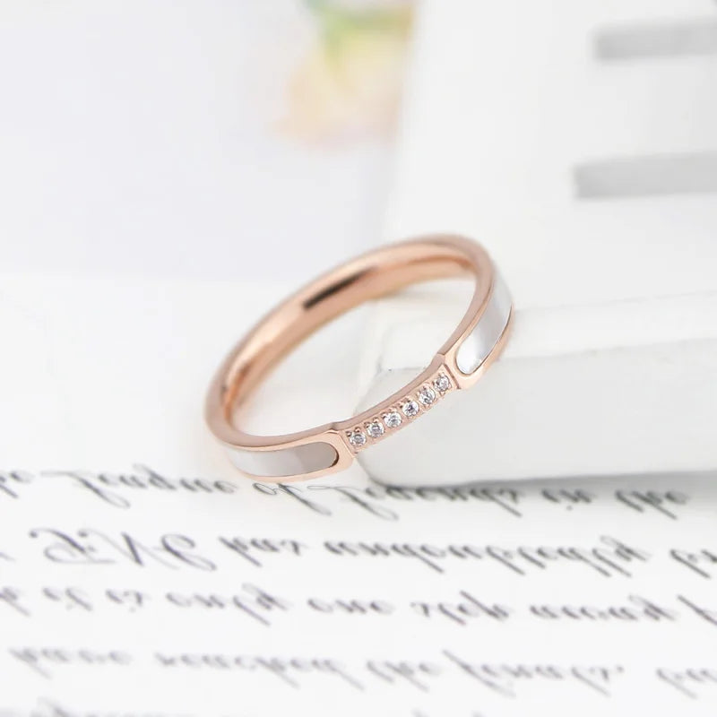 luckacco exquisite shells and inlaid 6 small zircon ring stainless steel high quality jewelry gold color women brand love ring