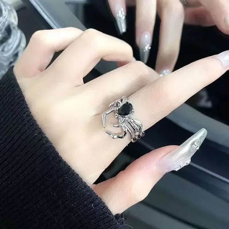 luckacco gothic punk black zircon animal spider finger rings for women creative vintage insect rings halloween cool stuff party jewelry