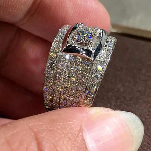 Luckacco daily picks Brilliant Rings with Dazzling Cubic Zirconia Gorgeous Gentle Trendy Accessories Delicate Jewelry for Wedding Engagement