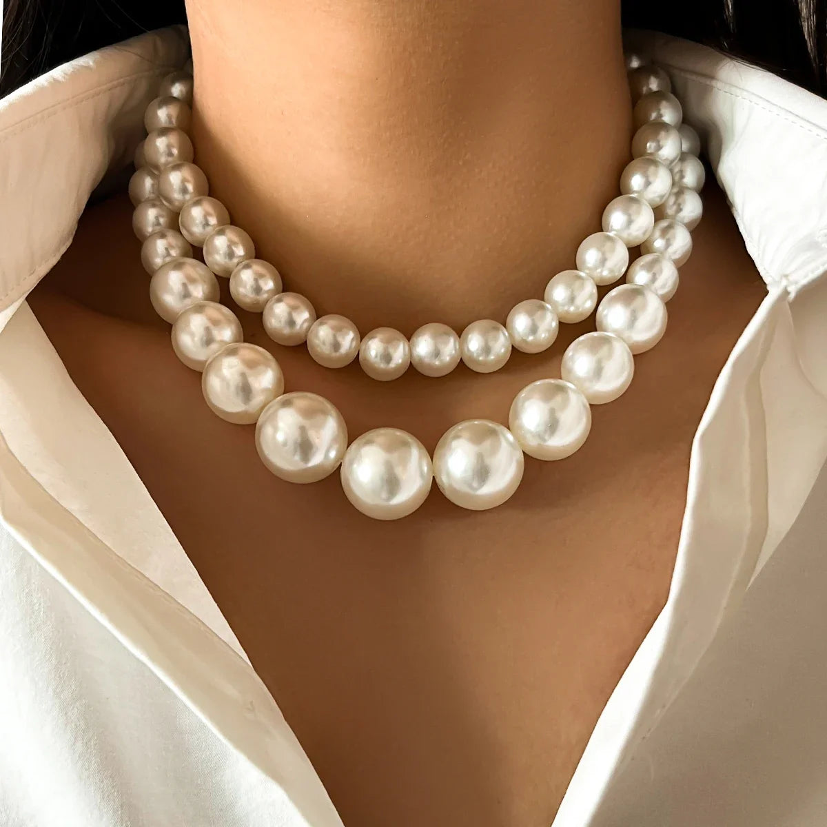 luckacco 2 women's european and american trendy double row large pearl necklaces for outdoor travel parties, holiday gifts -802057