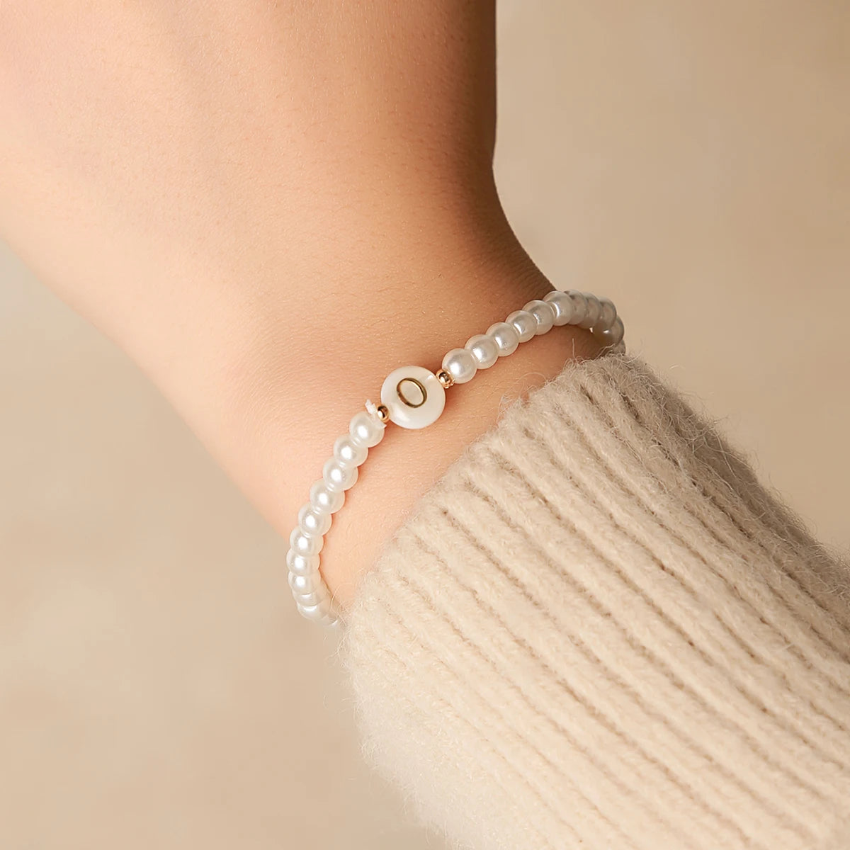 luckacco new fashion 26 letter bracelet women temperament handmade simulated pearl bead bracelet for women jewelry gift