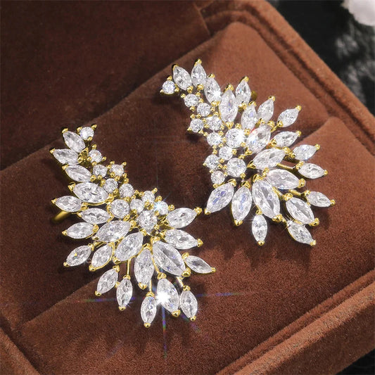 Luckacco daily picks Sparkling Women's Cubic Zirconia Stud Earrings Gorgeous Female Wedding Party Fashion Ear Piercing Accessories New Jewelry
