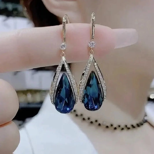 Luckacco 1 Pair Of Light Luxury Cool Wind Gold Plated Alloy Opal Combination Love Imitation Pearls Glass Diamond Earrings