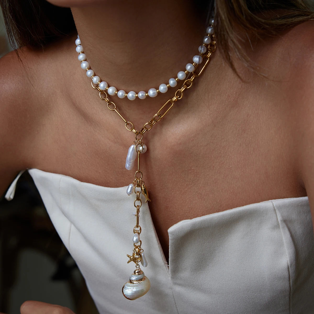 luckacco zora ocean holiday style conch pendant acrylic pearl y chain 18k gold-plated stainless steel handmade chain women's jewelry