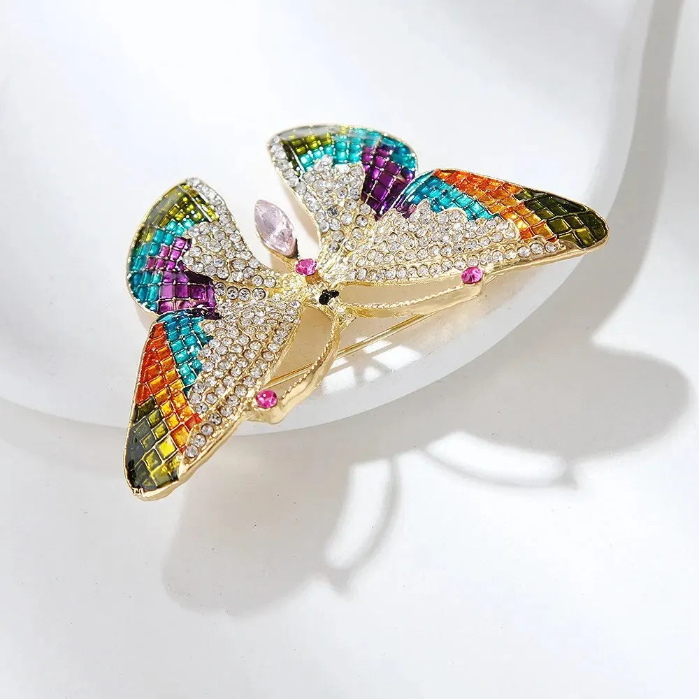 luckacco trendy multicolour alloy butterfly brooches for women metal crystal insect brooch party birthday winter jewelry