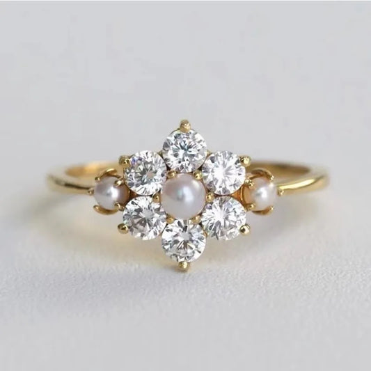 Luckacco Exquisite Gold Color Round Flower Imitation Pearl White Stone Rings Wedding Party Jewelry Rings for Women