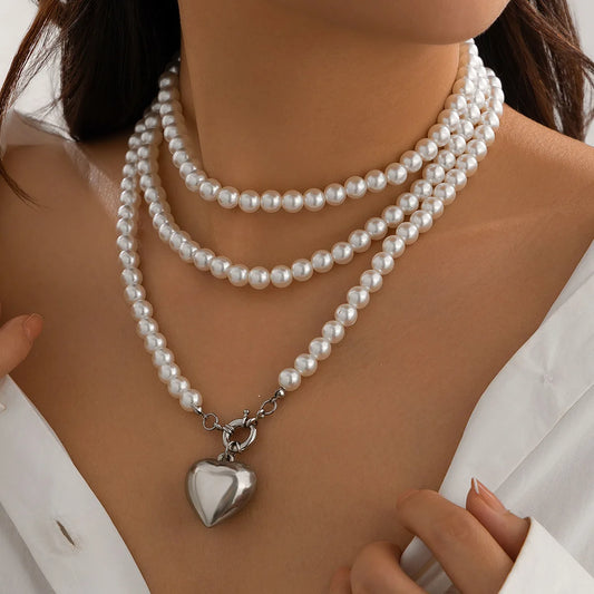 Luckacco Boho Heart shaped Pendant Necklace 2025 Women's Simple Sweet Long Imitation Pearl Beads Girl Wedding Fashion Jewelry