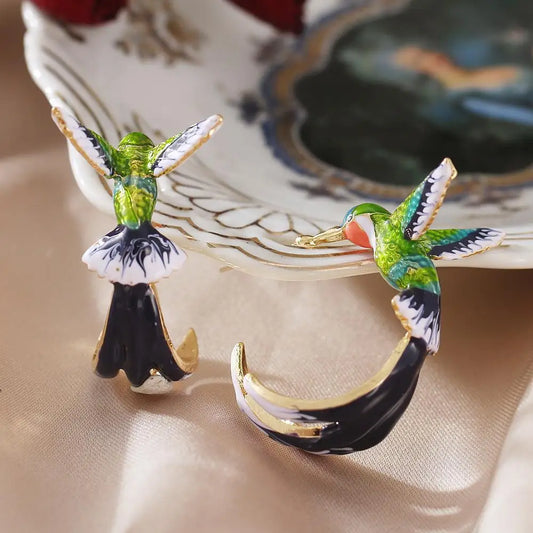Luckacco New Cute Hummingbird Dropping Oil Earrings for Women's Fashion and Minimalist Bird Earrings and Earrings