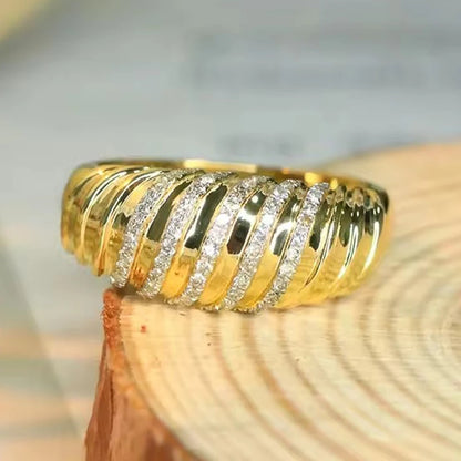 Luckacco daily picks Trendy Luxury Gold Color Ring Lady Shiny Zirconia Jewelry for Wedding Party Fashion Women Engagement Band Accessories