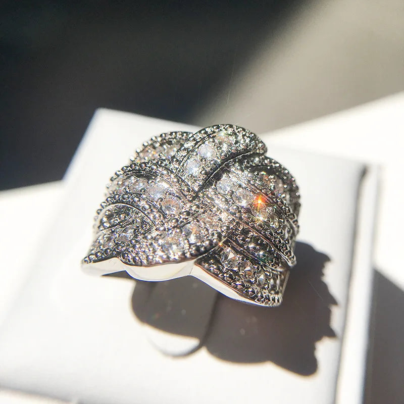 luckacco new fashion multi-layered cross finger ring with dazzling zircon daily wear statement rings for women party jewelry gifts