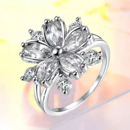 Luckacco New Women Geometric Flower Ring Female Light Luxury Charm Crystal Stone Cherry Blossom Ring Jewelry Bagye Acier Inoxydable Femme