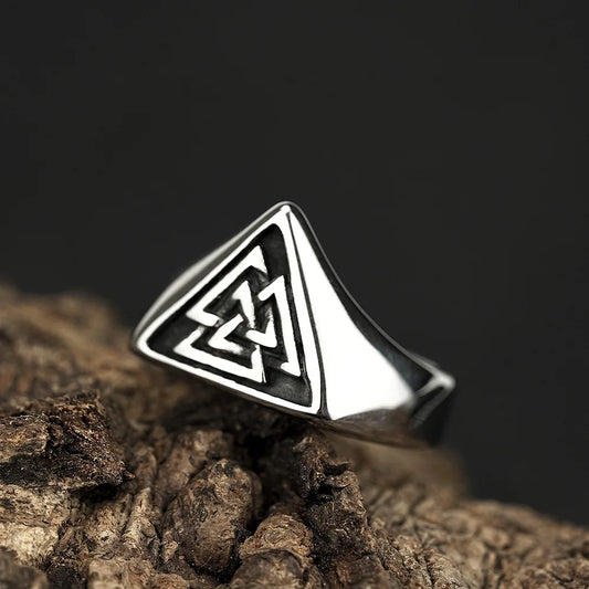 Luckacco Vintage Nordic Viking Ring Stainless Steel Men Ethnic Belief Odin Compass Valknut Tree of Life Ring Amulet Jewelry