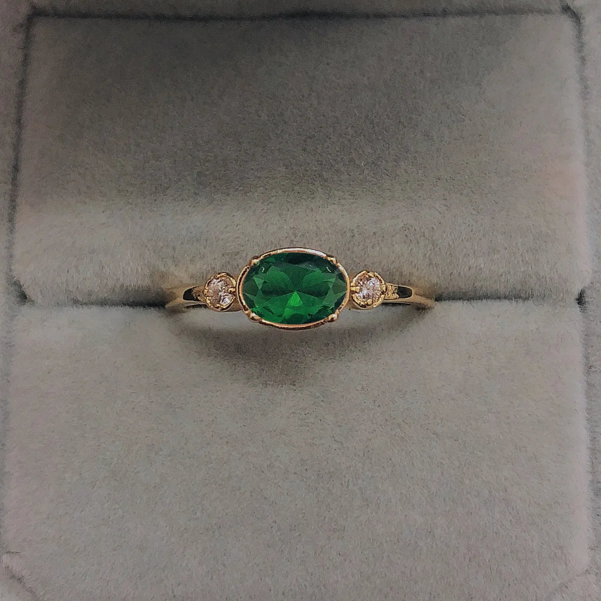 luckacco wedding dating ring for women simple solitaire ring with oval candy stone zircon gold color engagement gift fashion jewelry r865