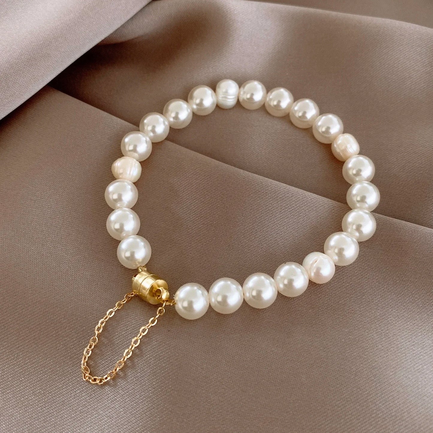 luckacco elegant freshwater pearl bracelet for women's magnetic buttons creative design bracelets wedding daity hand jewelry accessories
