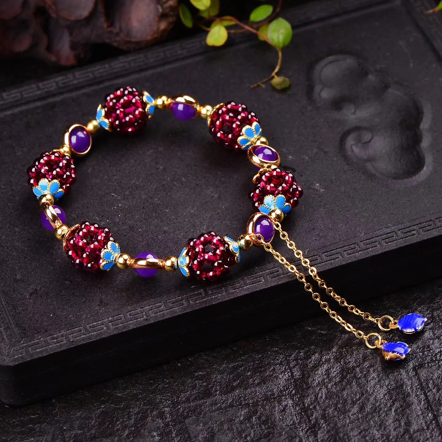 luckacco ethnic cute natural garnet strand bracelets multicolor hand-knitted pomegranate crystal charming bracelet fine jewelry for women