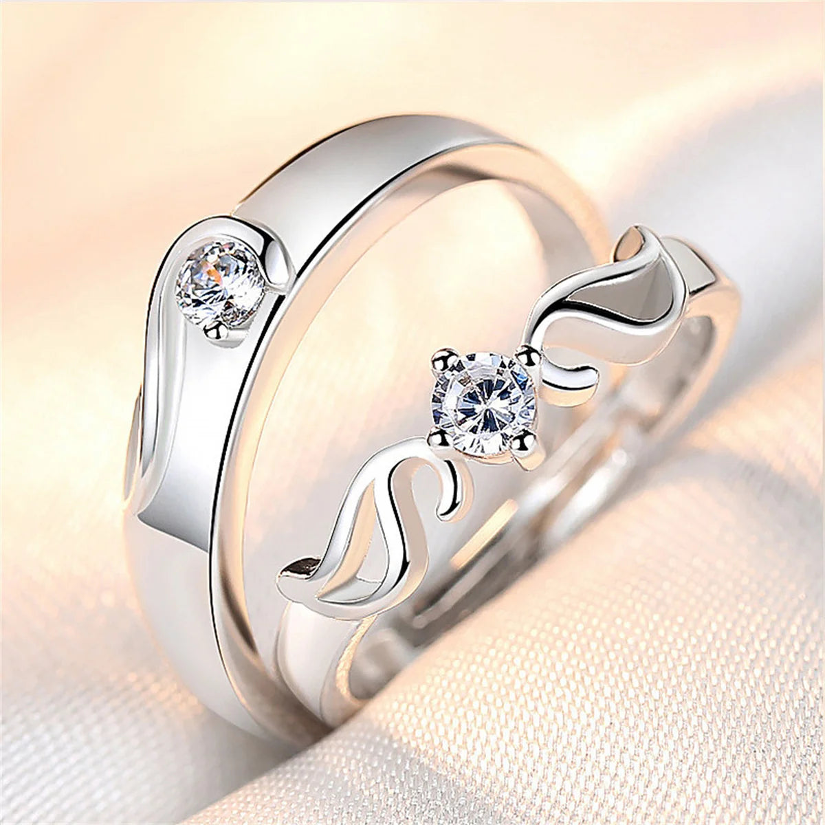 luckacco 2pcs silver color luxury zircon crown cross couple rings for lovers forever endless love wedding bands ring valentines day gifts