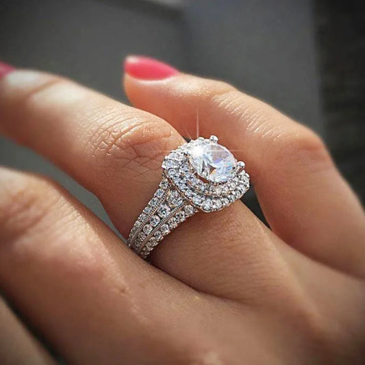 Luckacco Dazzling Silver Color Inlaid with Round White Zircon Rings Luxury Fashion Party Engagement Wedding Rings for Women Jewelry
