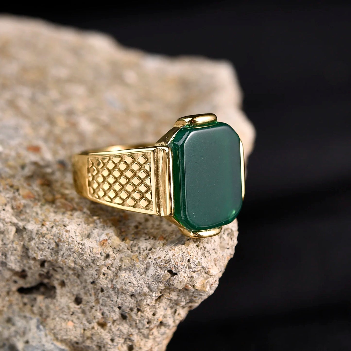 luckacco r3351g men's high quality vintage stainless steel gemstone styles ring jewelry