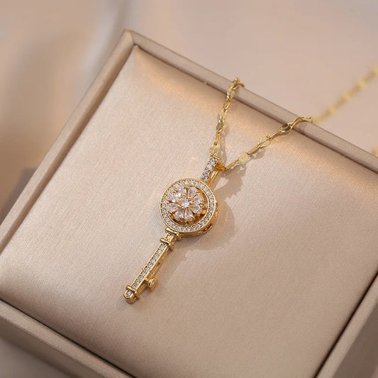 Luckacco Fashion Vintage Zircon Key Pendant Necklaces for Women Classic Stainless Steel Jewelry Accessories Gifts for Lover QXL0455